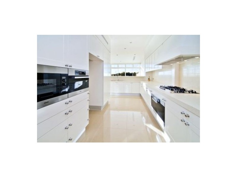 105 Peninsula Drive, Breakfast Point NSW 2137