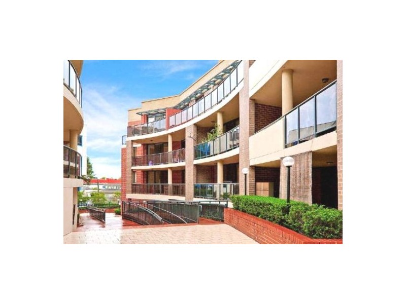 6/1-4 The Crescent, Strathfield NSW 2135