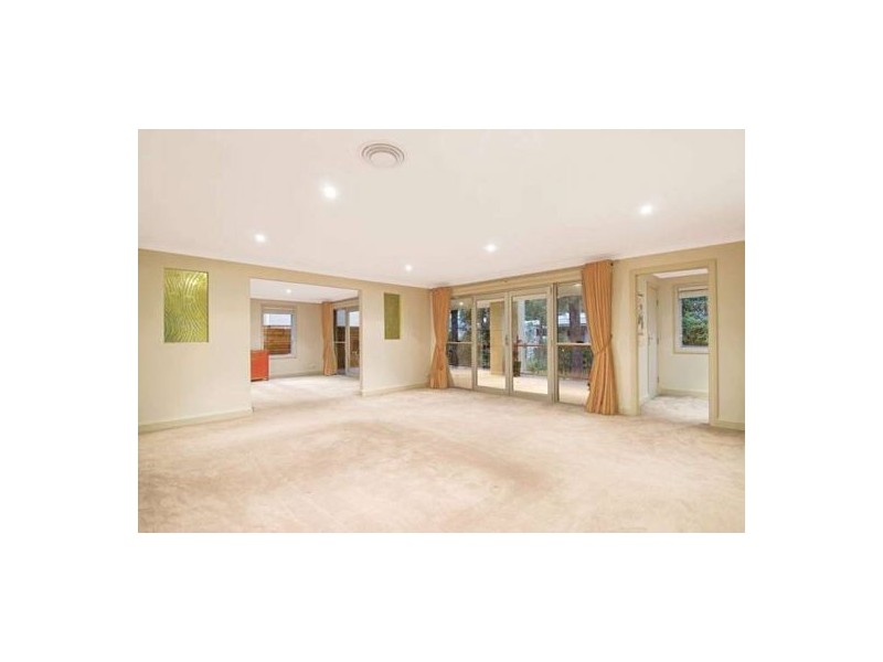 1 Adey Place, Castle Hill NSW 2154