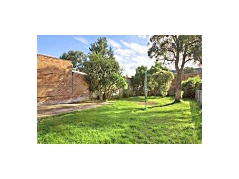 15 Courallie Av, Homebush West NSW 2140