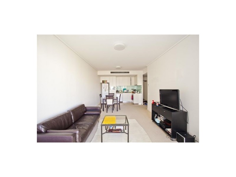 208/88 Rider Boulevarde, Rhodes NSW 2138