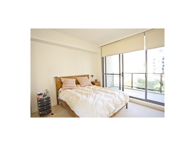 208/88 Rider Boulevarde, Rhodes NSW 2138