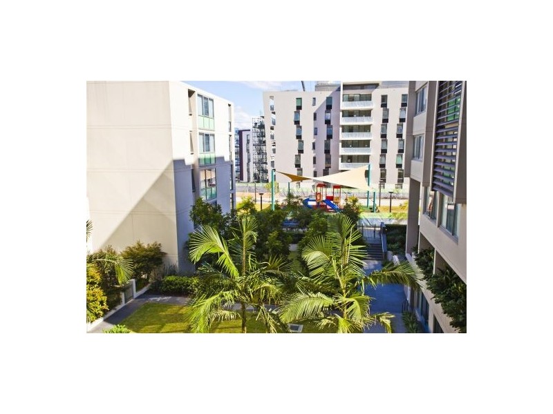 208/88 Rider Boulevarde, Rhodes NSW 2138