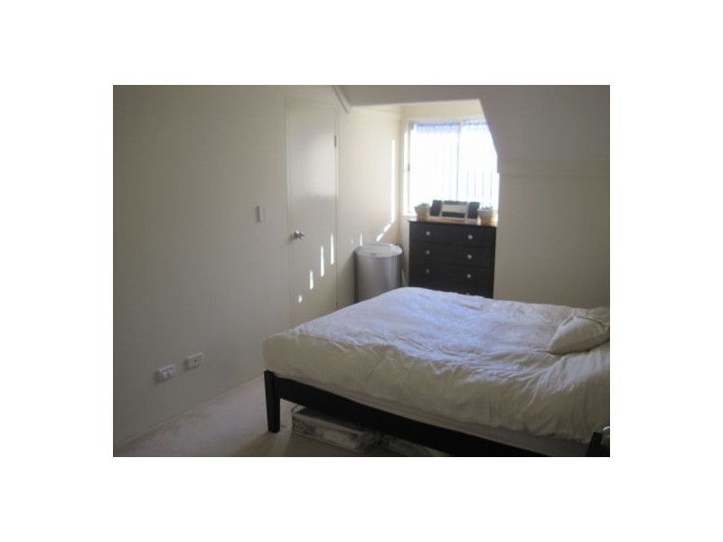 8/4 Burlington Road, Homebush NSW 2140