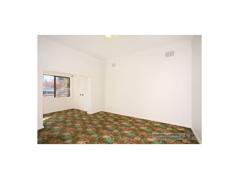 10 Telopea Av, Homebush West NSW 2140