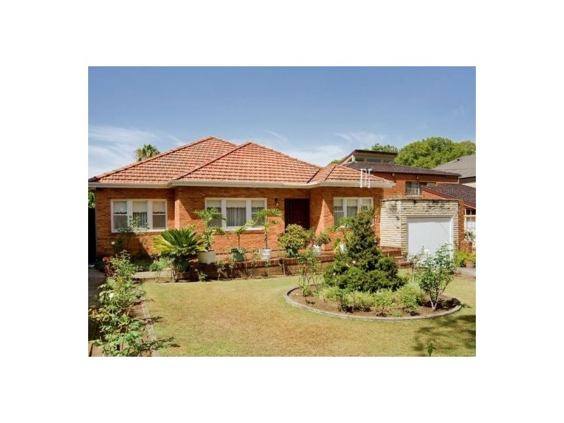 Strathfield NSW 2135