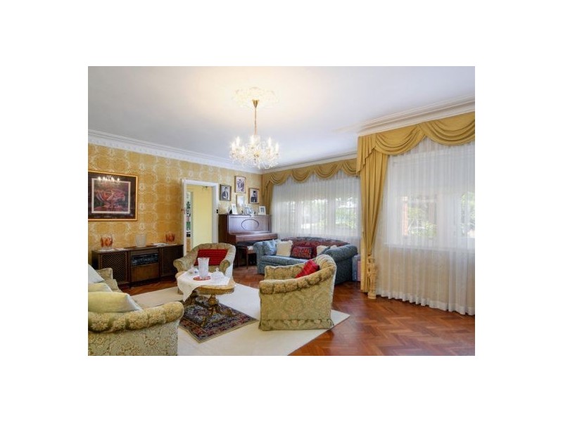 Strathfield NSW 2135