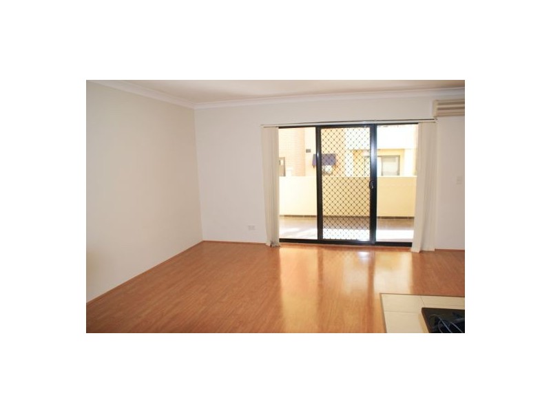 2/19-27 Eastbourne Road, Homebush West NSW 2140