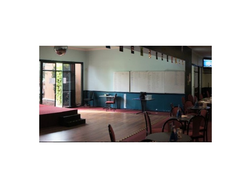 34 Gleneagles Dr, Brisbane QLD 4000