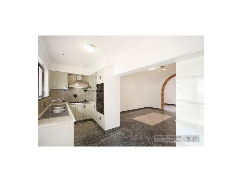 10 Telopea Avenue, Homebush West NSW 2140