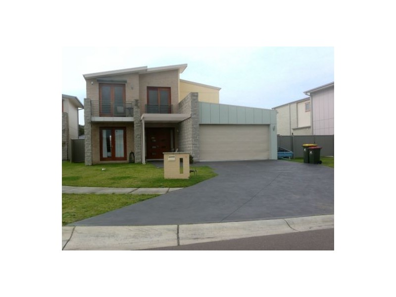 9 Cosmos Place, Hamlyn Terrace NSW 2259