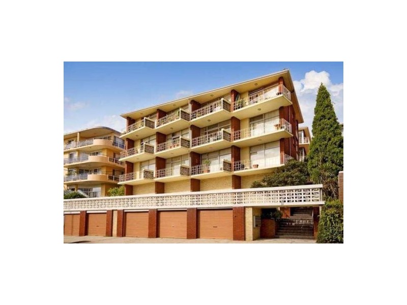 8/91 Coogee Bay Rd, Coogee NSW 2034