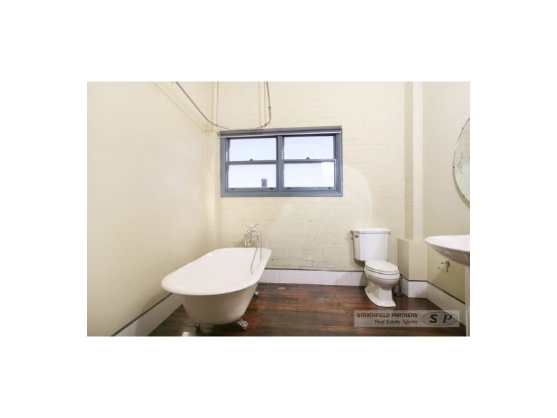 35 Fernbank Street, Marrickville NSW 2204