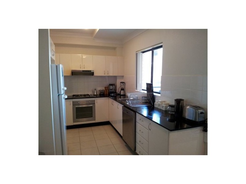 8/33 Eastbourne Road, Homebush West NSW 2140