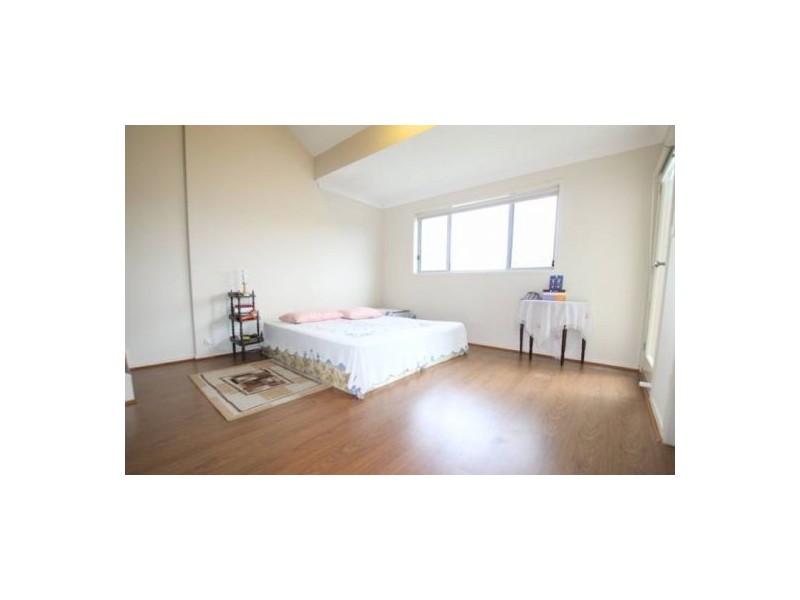 61 Birchgrove Crescent, Eastwood NSW 2122