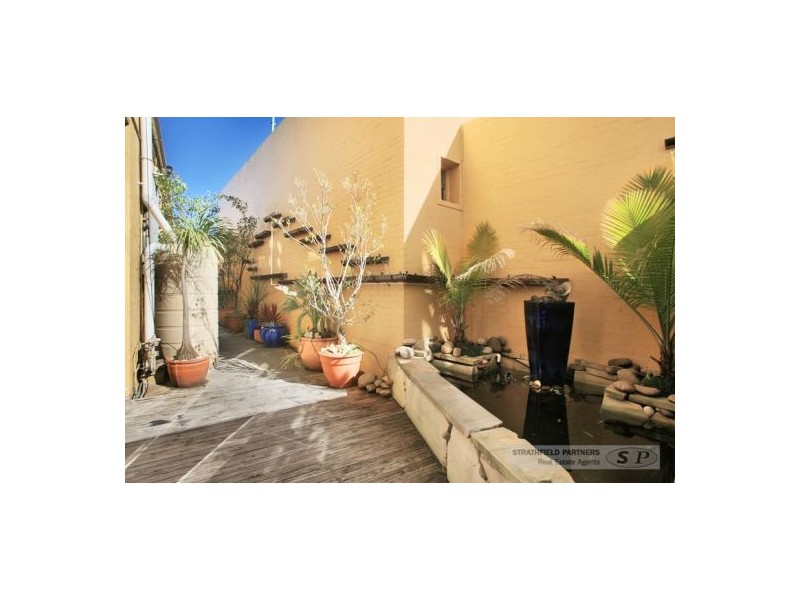 35 Fernbank Street, Marrickville NSW 2204