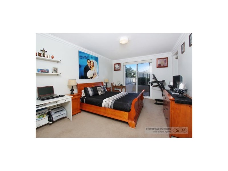 10/17 Orchards Av, Breakfast Point NSW 2137