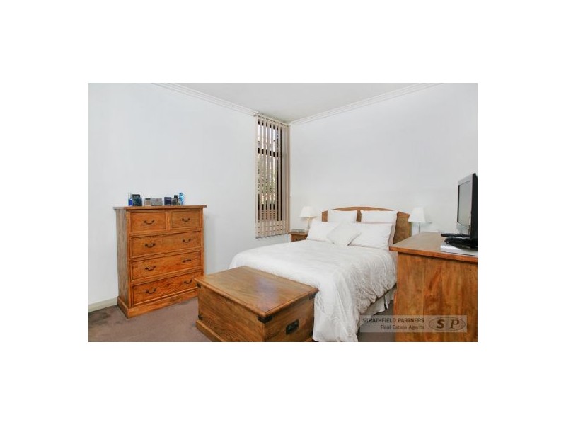 1306/100 Belmore St, Meadowbank NSW 2114