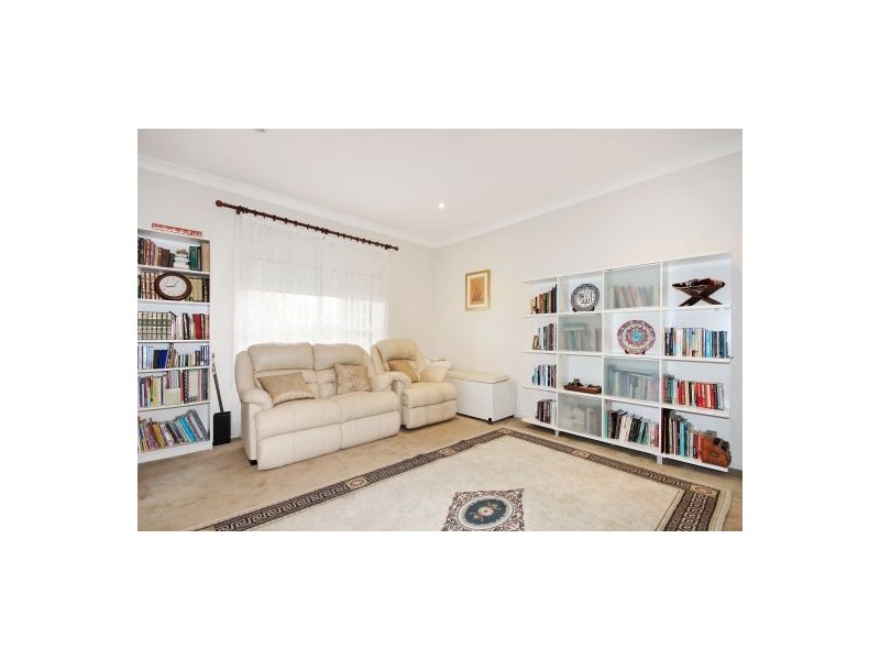 22 Betty Cuthbert Dr, Lidcombe NSW 2141