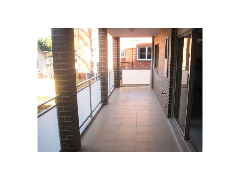 2/29 Frederick Street, Ashfield NSW 2131