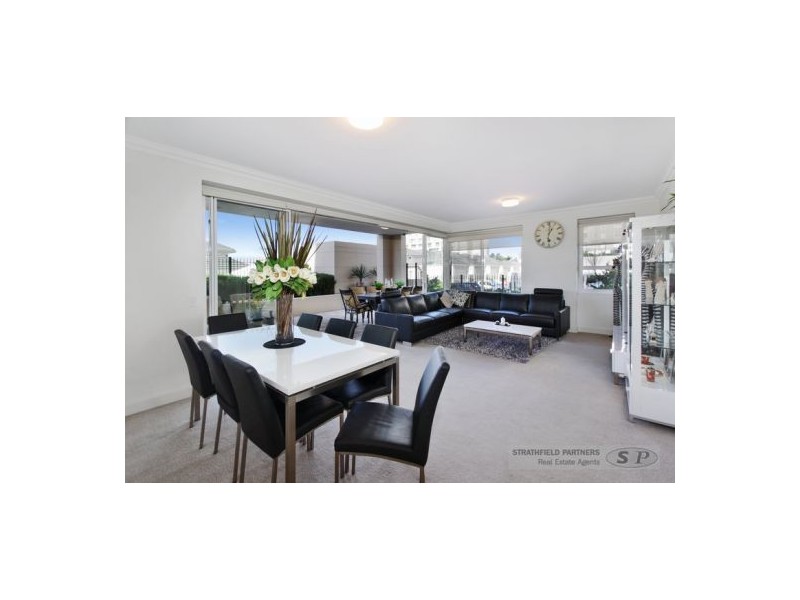 10/17 Orchards Ave, Breakfast Point NSW 2137
