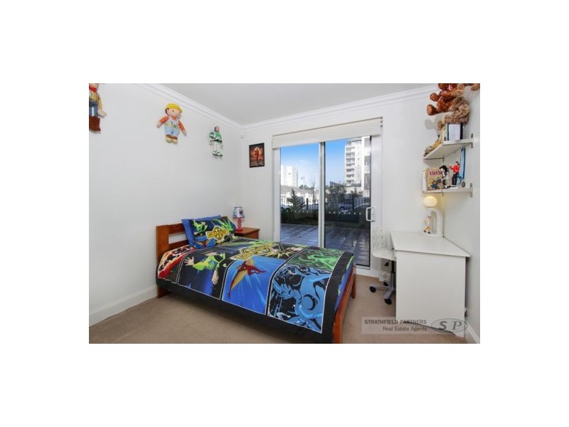10/17 Orchards Ave, Breakfast Point NSW 2137