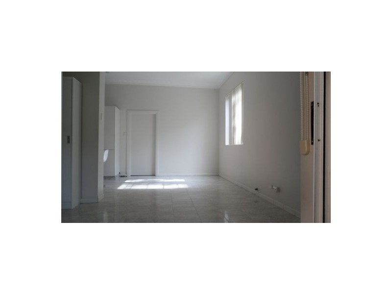 44 Hugh Street, Belmore NSW 2192