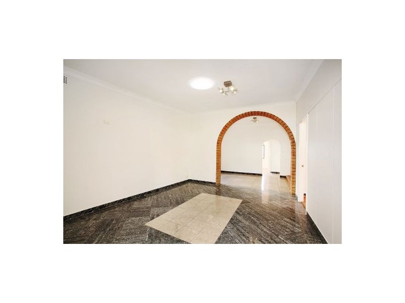 10 Telopea, Homebush West NSW 2140