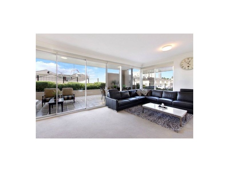 10/17 Orchards Ave, Breakfast Point NSW 2137