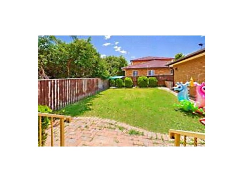 13 Gladstone Street, Burwood NSW 2134