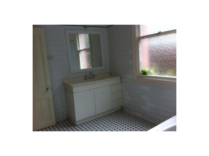 35 SYDNEY, Strathfield NSW 2135