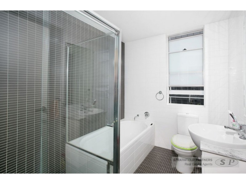 909/22 Charles St, Parramatta NSW 2150