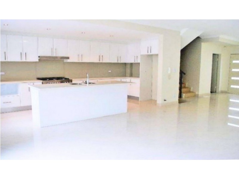 1/26 Bettington Rd, Oatlands NSW 2117