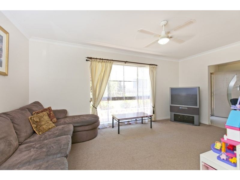 6 Crown Road, Alexandra Hills QLD 4161