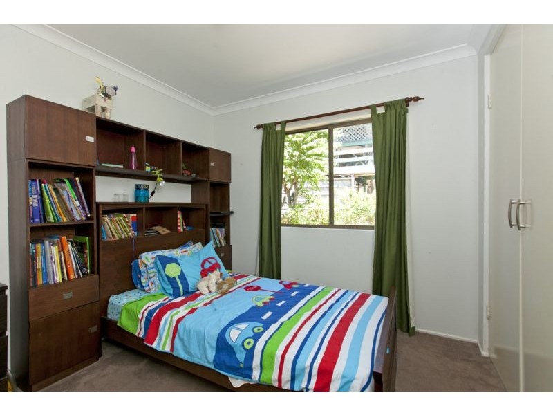 6 Crown Road, Alexandra Hills QLD 4161