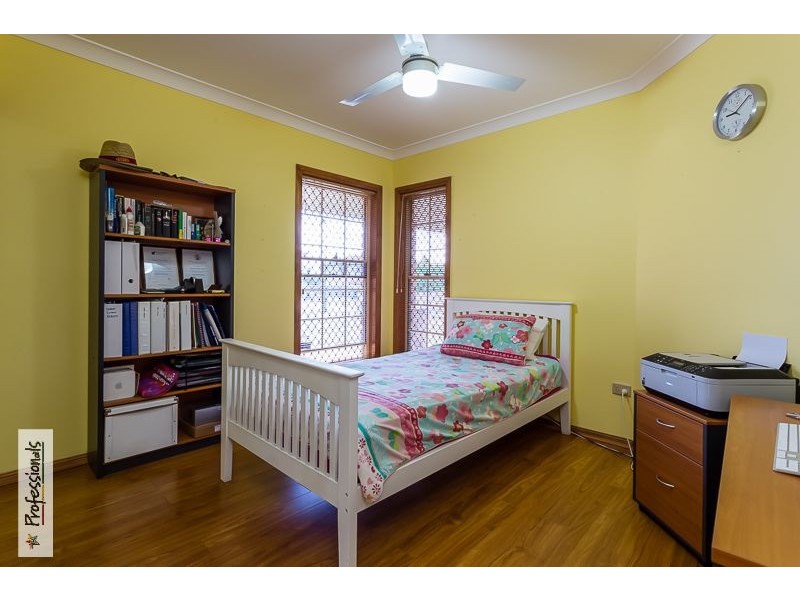 18 Queensbury Court, Wellington Point QLD 4160