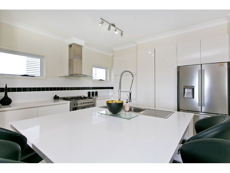 348 Main Road, Wellington Point QLD 4160