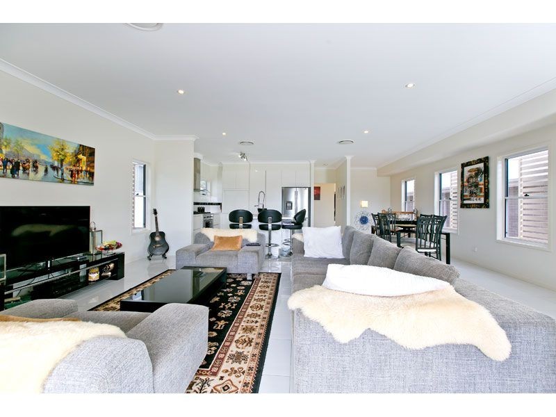 348 Main Road, Wellington Point QLD 4160