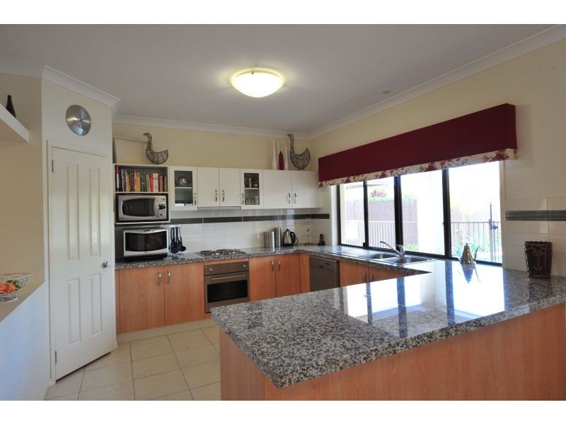 13 White Fig Place, Thornlands QLD 4164
