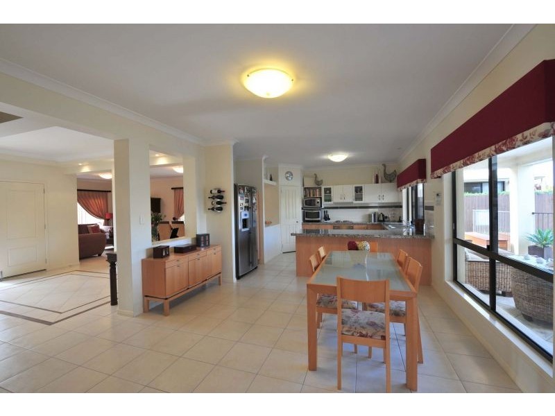 13 White Fig Place, Thornlands QLD 4164