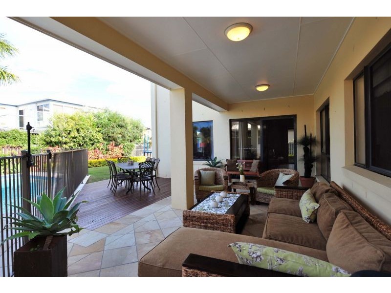13 White Fig Place, Thornlands QLD 4164