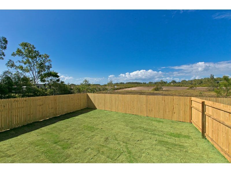 61 Ferry Road, Thorneside QLD 4158