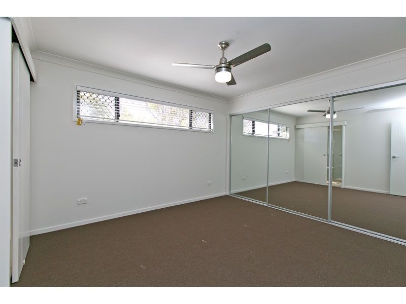 61 Ferry Road, Thorneside QLD 4158