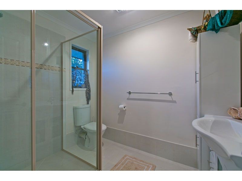 4 Biscay Street, Wellington Point QLD 4160