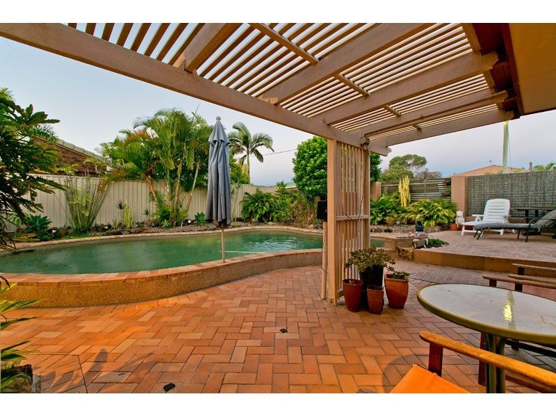 4 Biscay Street, Wellington Point QLD 4160