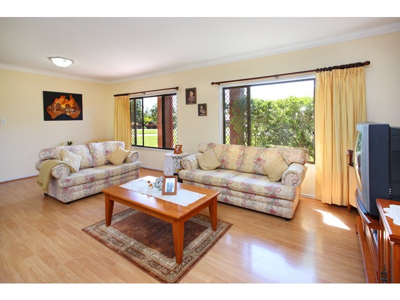 6 Falcon Avenue, Thornlands QLD 4164