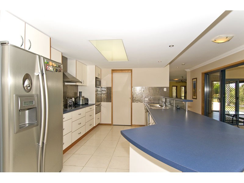 63 Luke Street, Thornlands QLD 4164