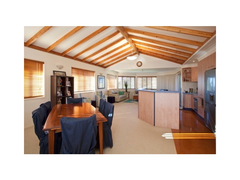 127 GORDON STREET, Ormiston QLD 4160