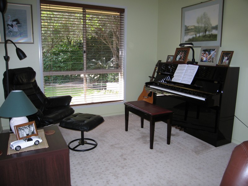 30 Dalrello Drive, Wellington Point QLD 4160