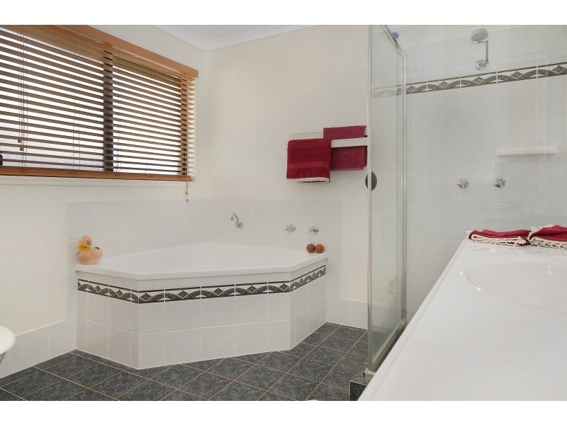 6 Melanie Street, Thornlands QLD 4164